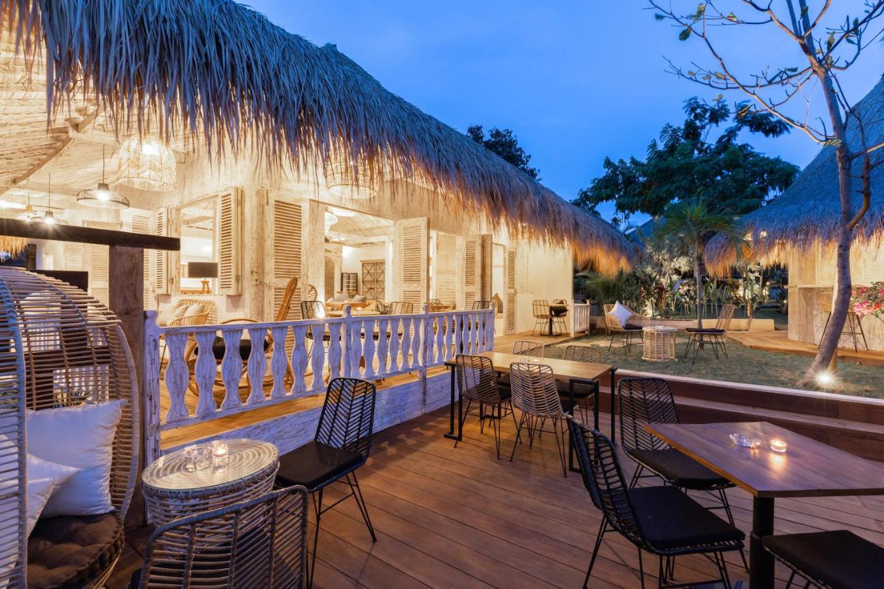 Le Yanandra Bali Resort Jimbaran Exterior foto