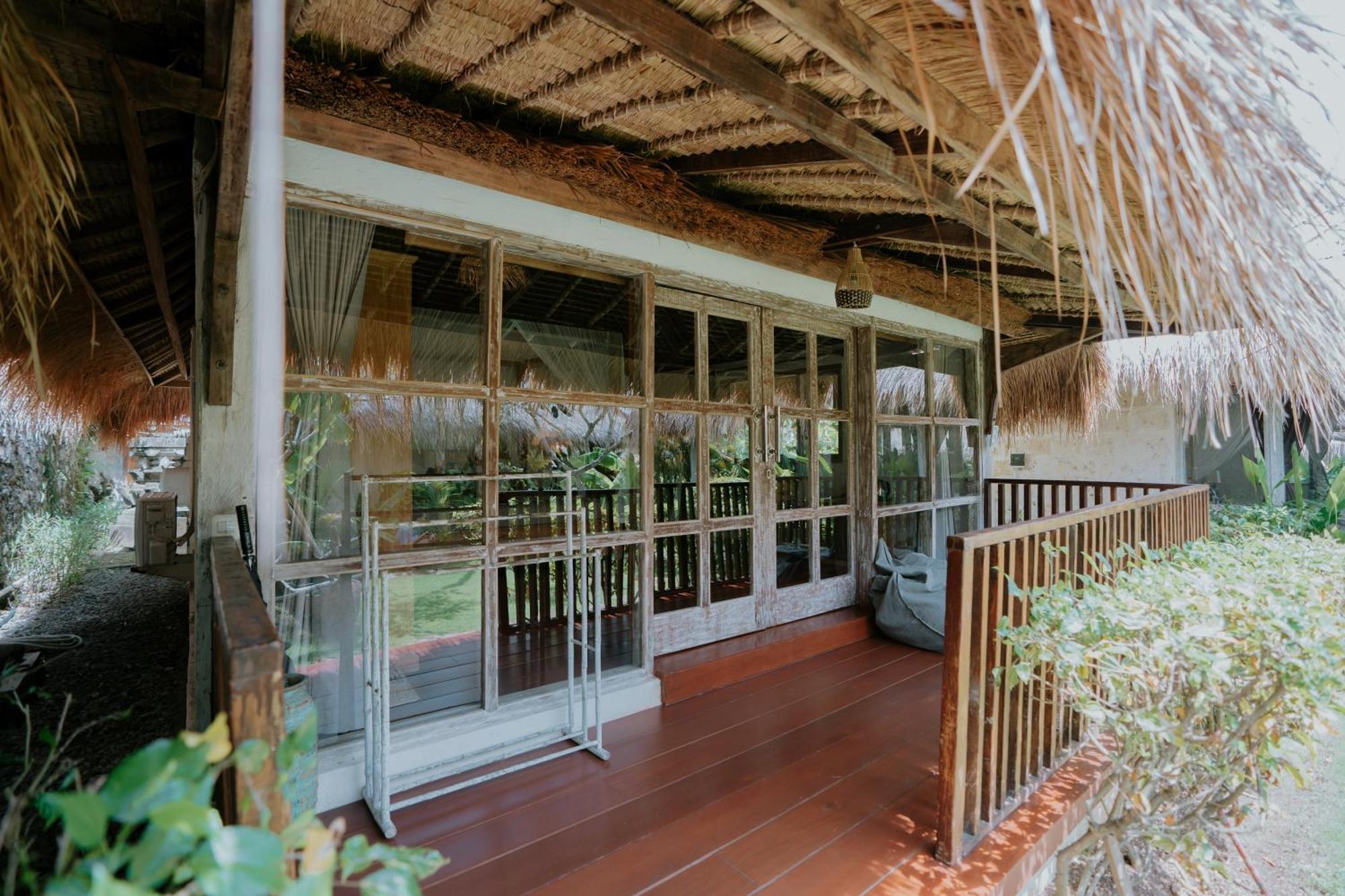 Le Yanandra Bali Resort Jimbaran Exterior foto