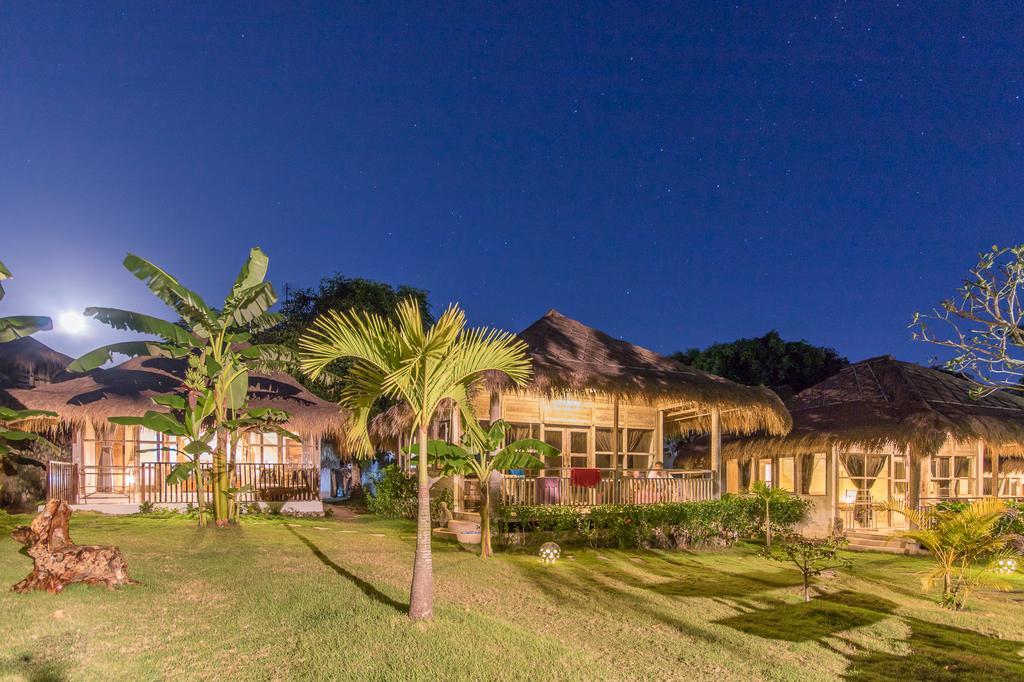 Le Yanandra Bali Resort Jimbaran Exterior foto